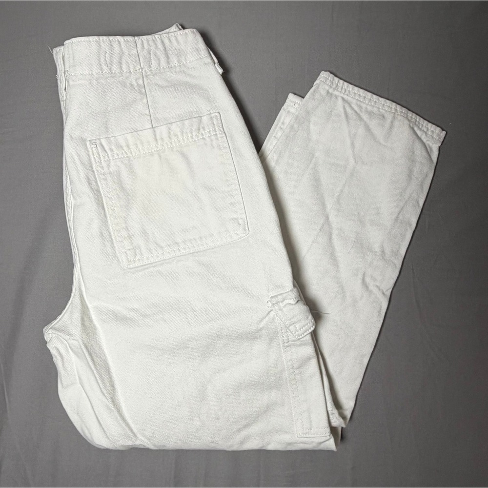 Universal Thread Womens White Denim Cargo Boyfriend Pants Size 10R Utility Jeans